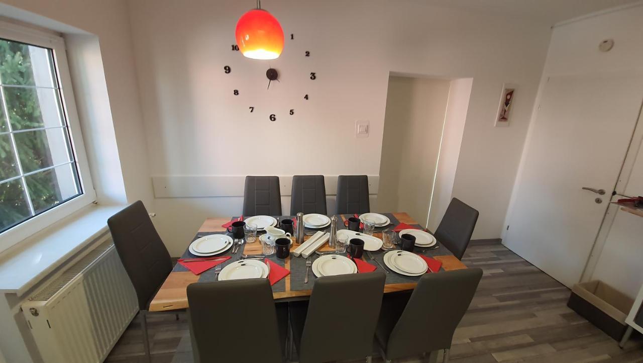 Apartma4Us 马里博尔 外观 照片